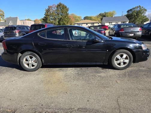 2007 Pontiac Grand Prix Base