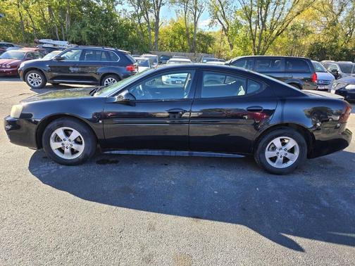 2007 Pontiac Grand Prix Base