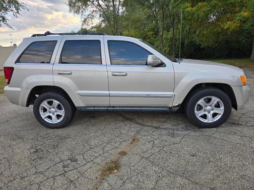 Silver 2009 Jeep Grand Cherokee Limited