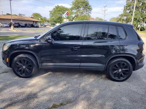 2009 Volkswagen Tiguan Base