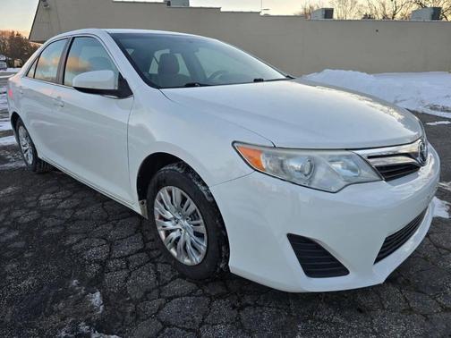 2014 Toyota Camry LE