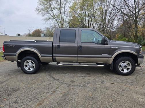 2005 Ford F-350 XLT Crew Cab Super Duty