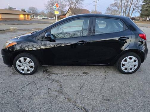2011 Mazda Mazda2 Sport