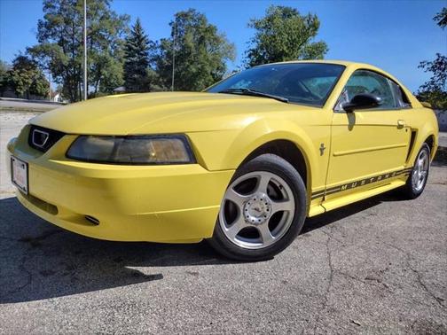 2003 Ford Mustang Base