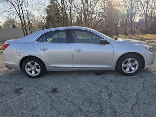 2013 Chevrolet Malibu 1LS