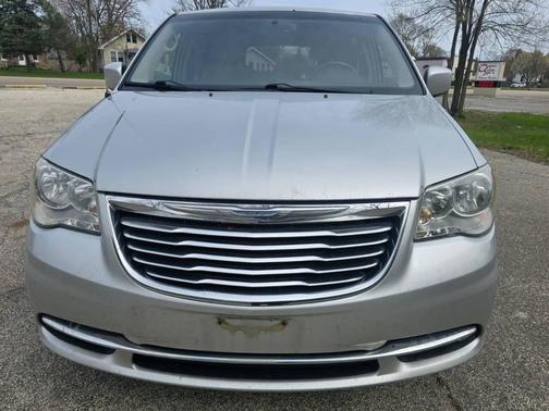 Bright Silver Metallic Clearcoat 2012 Chrysler Town & Country Touring