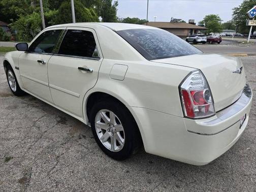 2005 Chrysler 300 Touring