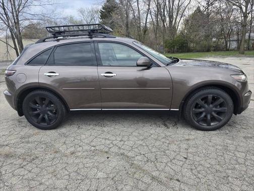 2005 INFINITI FX35 Base