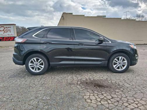 White Platinum Metallic Tri-Coat 2015 Ford Edge SEL