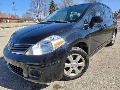2012 Nissan Versa 1.8 S