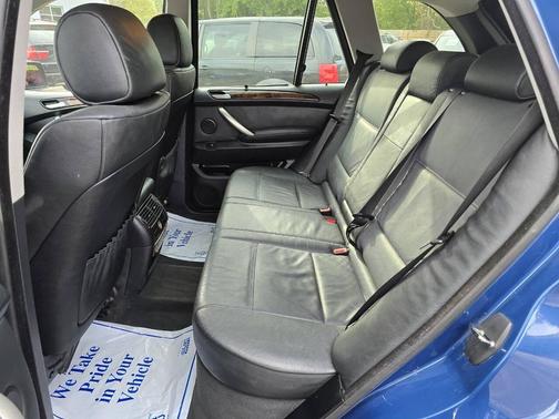 2003 BMW X5 3.0i