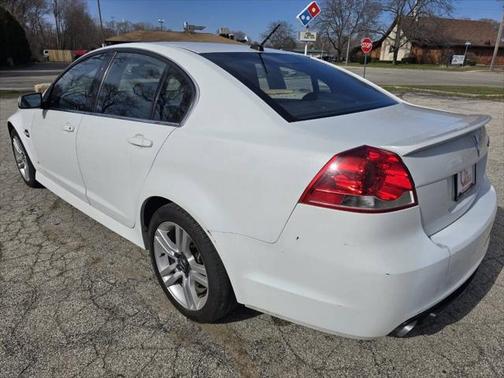 2009 Pontiac G8 Base 4dr Sedan