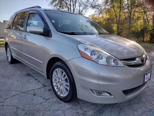 2007 Toyota Sienna XLE