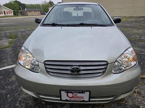 2004 Toyota Corolla LE