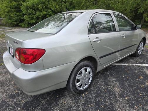 2004 Toyota Corolla LE