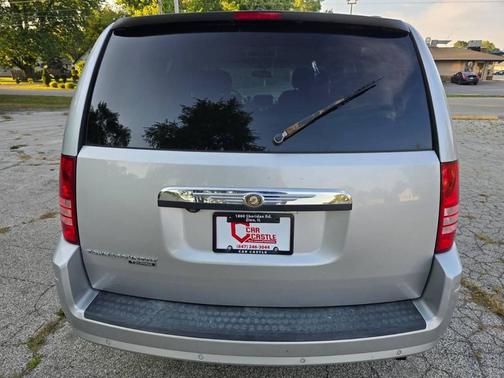 2008 Chrysler Town & Country Touring