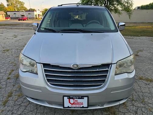2008 Chrysler Town & Country Touring