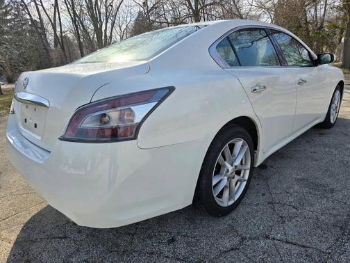 2013 Nissan Maxima S
