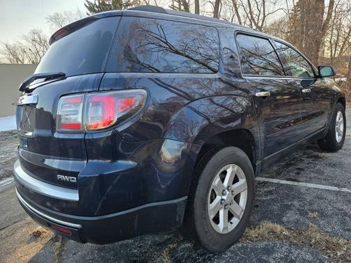 2016 GMC Acadia SLE-2