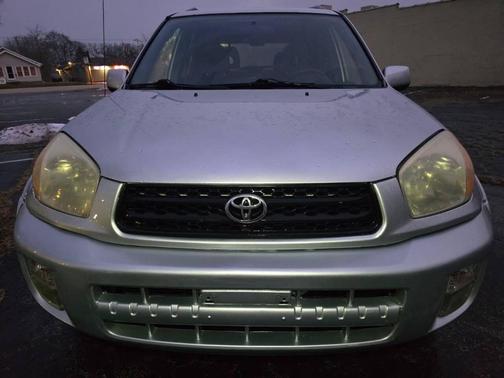 2003 Toyota RAV4 Base