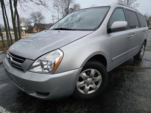 2010 Kia Sedona LX