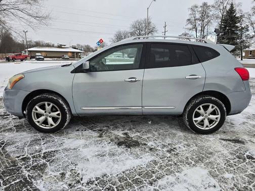 2011 Nissan Rogue SV