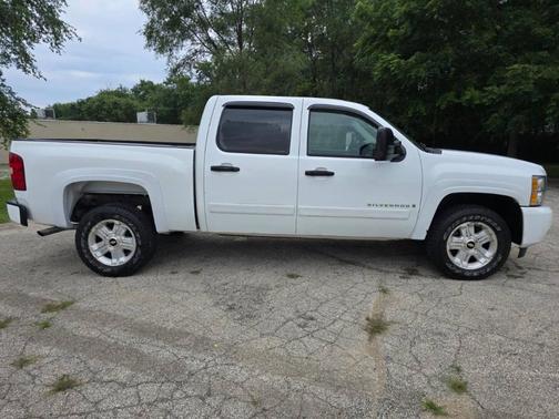 White 2008 Chevrolet Silverado 1500 LTZ Crew Cab