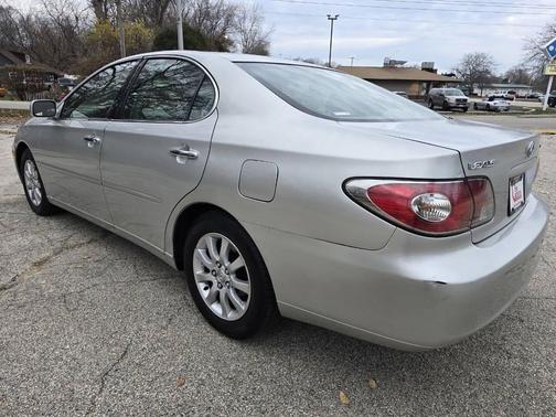 2002 Lexus ES 300 Base