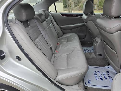 2002 Lexus ES 300 Base
