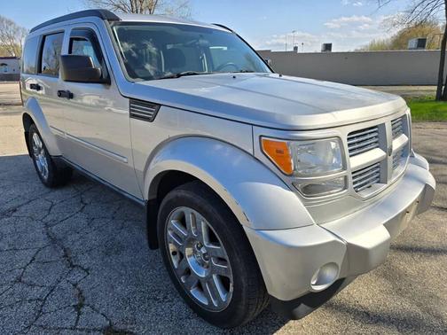 Bright Silver Metallic Clearcoat 2010 Dodge Nitro Heat