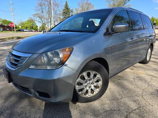 Gray 2008 Honda Odyssey EX