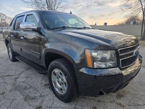 2010 Chevrolet Avalanche 1500 LS