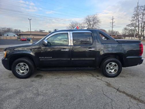 2010 Chevrolet Avalanche 1500 LS