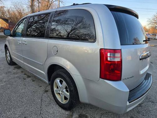 2010 Dodge Grand Caravan SXT