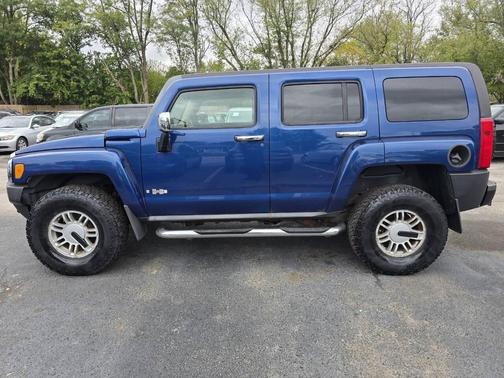 2006 Hummer H3 Base