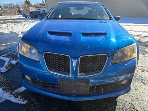2009 Pontiac G8 Base 4dr Sedan
