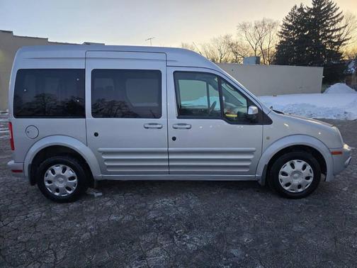 2011 Ford Transit Connect XLT Premium