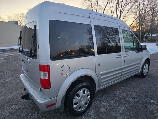 2011 Ford Transit Connect XLT Premium
