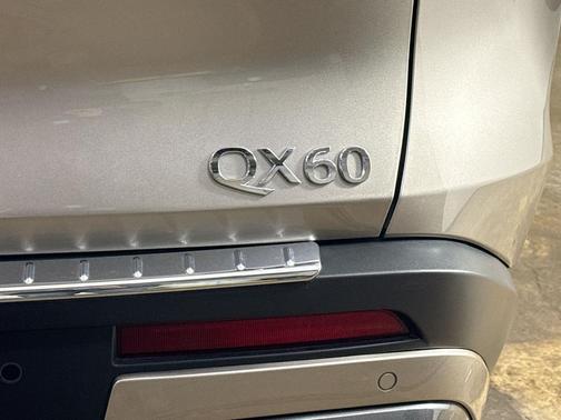 Warm Titanium / Black Obsidian 2025 INFINITI QX60 SENSORY