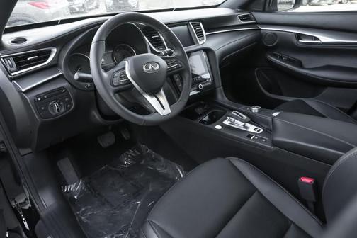 2025 INFINITI QX55 LUXE