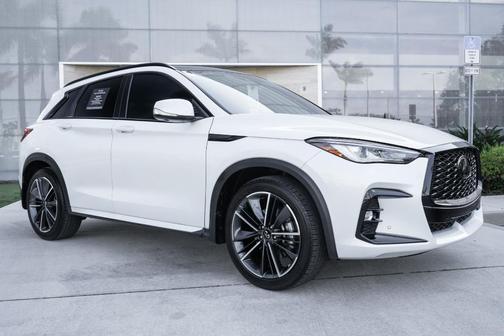 2023 INFINITI QX50 SPORT