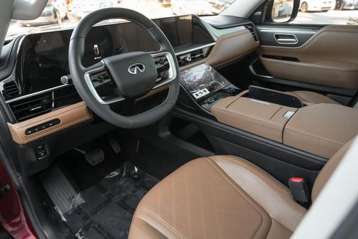 2026 INFINITI QX80 Luxe