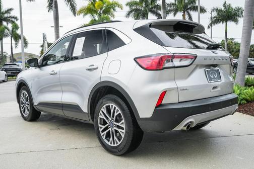 2020 Ford Escape SEL
