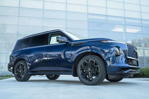 2026 INFINITI QX80 SPORT