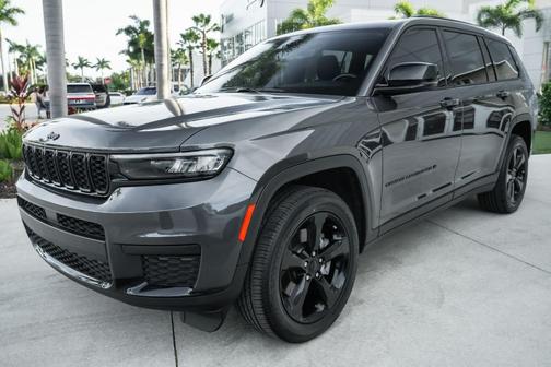 2021 Jeep Grand Cherokee L Laredo