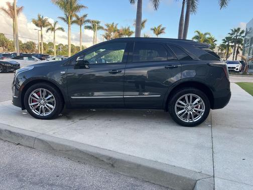 2023 Cadillac XT5 Sport