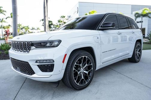 2022 Jeep Grand Cherokee 4xe Summit
