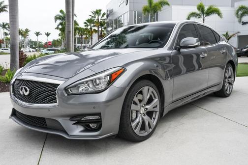 Graphite Shadow 2019 INFINITI Q70 3.7 LUXE