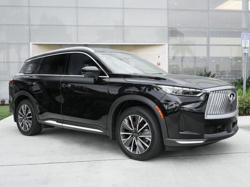 Diamond Black 2026 INFINITI QX60 Luxe