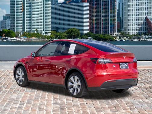 Red Multi 2022 Tesla Model Y Long Range